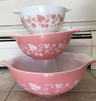 3 Vtg Pyrex Pink Gooseberry Cinderella Nesting Mixing Bowls Set Of 3 441 442 444