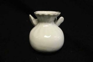 Set of 2 Vtg Classic White Porcelain Bud Vases w/ Doves,  Pink Roses & Gold Trim 3