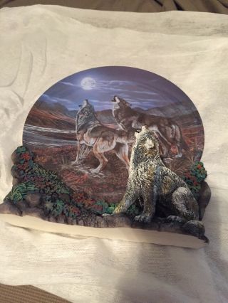 Agnew 1997 Midnight Serenade Realm Of The Wolf 3d Sculpted Ltd Ed Plate