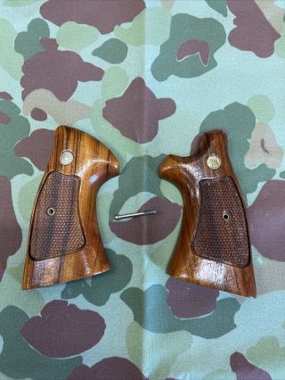 Vintage Smith & Wesson Factory Target Wood Grips N Frame Square Butt 1985