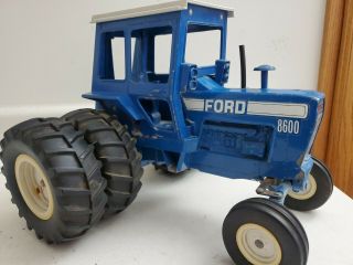 Vintage Ertl 1974 Ford 8600 Tractor W Cab 1/12 Scale