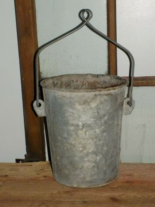 Aafa Antique Vtg Galvanized Metal Well Water Bucket Twisted Bale Marked " Cw 10 "