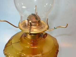 Vintage OIL TABLE LAMP w/ AMBER GLASS BASE and QUILTED AMBER SHADE 3