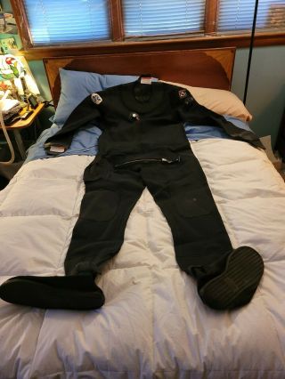 Dui Cf 200 Se Dry Suit Size L Vintage Or Not Service Required