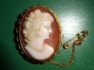 Vintage Antique 9 Ct Gold Shell Cameo Brooch Hallmarked