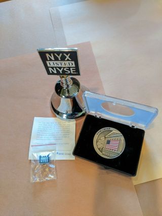 Rare Nyse 2006 Ipo Listing Bell & Medal - Wall Street - York Stock Exchange
