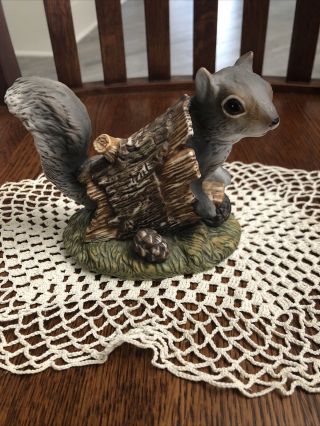 Vintage Homco1986 Squirrel In Log Figurine Masterpiece Porcelain Home Interiors