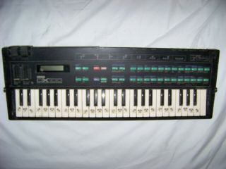Yamaha Dx100 Vintage Synthesizer