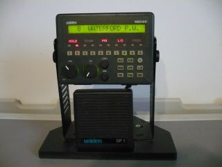 Vintage Uniden Mr8100 100 Channel Analog Police Scanner - With Stand