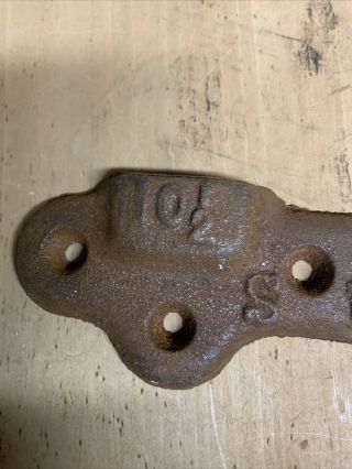 Vintage Standard Cast Iron 10 - 1/2” Sink Wall Bracket 2