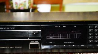 Vintage Denon DCD - 1500 CD Player with Rosewood Panels 3