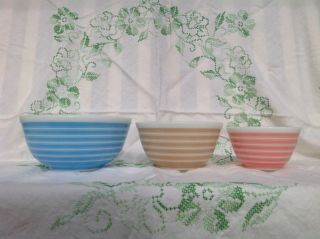 Vintage Pyrex Rainbow Stripes Mixing Nesting Bowl Set Of 3 Blue Tan Pink