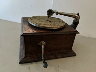Vintage Antique Victor VV - IV Oak Phonograph Talking Machine Tabletop Victrola 3