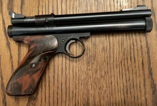 Vintage Crosman 150.  22 Caliber Co2 Pistol Medalist Grip
