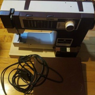 Vintage Viking Husqvarna Classica 100 Sewing Machine W/ Foot Pedal,  Case