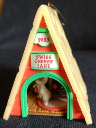 Hallmark Keepsake “swiss Cheese Lane” Lighted Ornament 1985 Cord Missing
