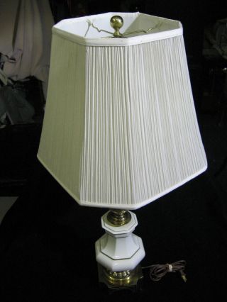 Vintage Stiffel Mid Century Hollywood Regency Brass Enamel Lamp