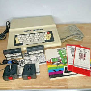Radio Shack Tandy Trs - 80 Color Computer W/ 2 Joysticks & 2 Games - Vgc