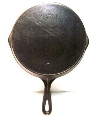 Vintage Wapak Cast Iron Skillet 7 703 Early Logo Outside Heat Ring Restored