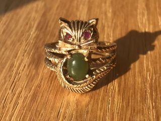 Unique Vintage Estate Size 5 14k Gold Cat Ring With Ruby Eyes And Jade Stone