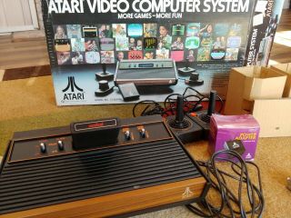 Vintage 1981 Atari 2600 Console System With Box No Paddles