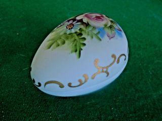 Perfect Vintage Lefton Hand - Painted Bisque Porcelain Egg Trinket Box 7519