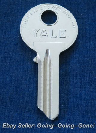 Rare Yale & Towne Y1 4 Pin Nickel Silver Uncut Key Blank Yale 9 1/2 Nos