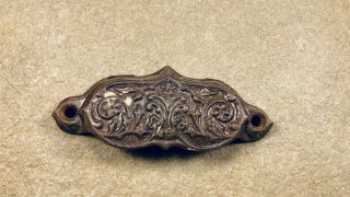 Antique Victorian Cast Iron Floral Decoration Bin Pull Drawer Hardware 4 X 1 3/4
