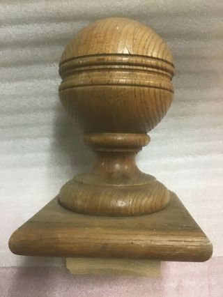 Large Solid Turned Oak Wood Staircase Banister Finial Newel Post Salvage