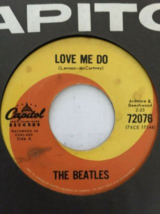 1962 The Beatles On Capitol Canada 72076 Side A - B,  Ringo,  Love Me Do,  Vg,