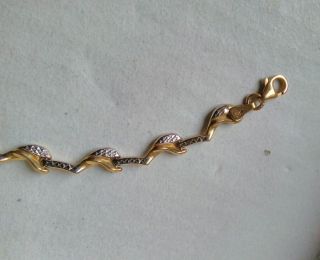 Lovely Vintage White And Yellow 9ct Gold Bracelet 3.  9 Grammes 2