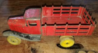 Antique Wyandotte Stake Toy Pressed Steel Red Truck In Great Vintage