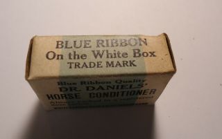 Antique Full Box Dr.  Daniels Horse Conditioner / Veterinary Medicine 3