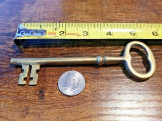 Large Antique Vintage Brass Skeleton Key Jail Prison 5.  25 " Long