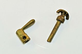 1 Set Antique Brass Bronze Door Latch And Thumb Screw - Hard To Find Hardware
