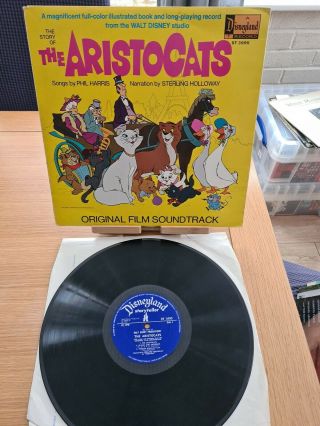 Walt Disney (the Aristocats) 1970 Illustrated Book & Vinyl Lp Record