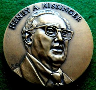 63mm Bronze Henry Kissinger Statesman For World Peace Medallic Arts Medal