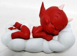 2001 Demons & Merveilles Hot Stuff Asleep On A Cloud Figurine