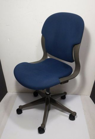 Herman Miller Equa 2 Ergonomic Office Adjustable Rolling Chair Vintage Size B