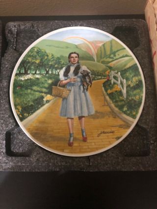 The Wizard Of Oz Over The Rainbow Dorothy Collectors Plate By Knowles