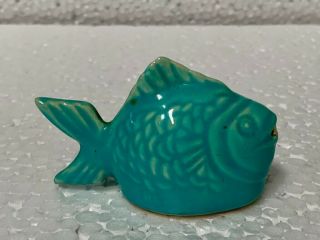 2 Vintage Small Chicken Of The Sea Pottery Blue Yellow Fish Salt & Pepper Mcm