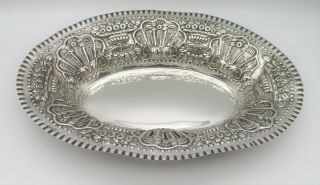 A Large Vintage Embossed Spanish Silver Bowl / Dish - 916