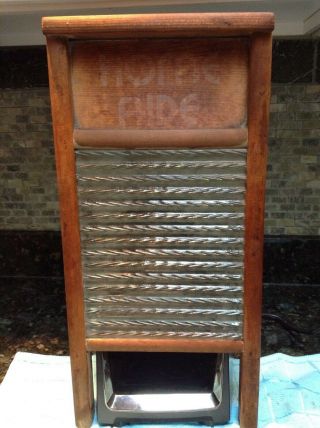 Vintage Home Aide 8 - 5/8 In.  W X 18 In.  L Glass Scrub Surface Washboard
