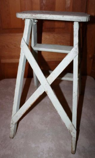 Vtg Wood Step Stool Ladder Chippy Paint Plant Stand Farmhouse 3