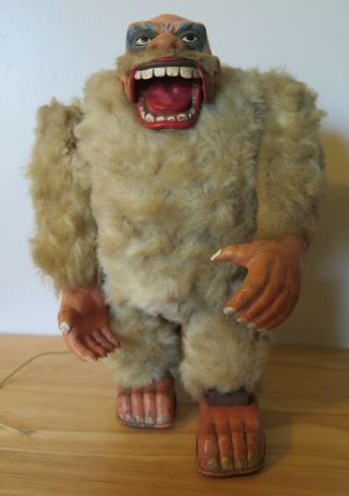 Rare Vintage Marx Yeti Monster Remote Control Battery Op Tin Display Piece