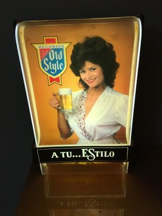 Vintage Latin Lady Heilemans Old Style Light Light Up Beer Sign A Tu Estilo