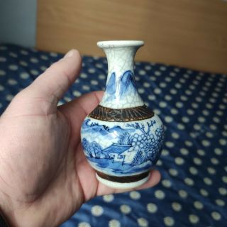 A Small Antique Chinese Porcelain Blue And White Crackle Vase,  Kangxi Style