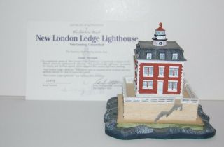 Danbury London Ledge Lighthouse Sculpture With No Box