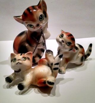 Vintage Calico Mother Cat & 2 Kittens Figurine With Chains Japan Cute
