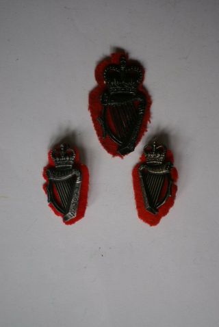 Obsolete Royal Ulster Constabulary Cap And Collar Badges,  Disbanded 2001